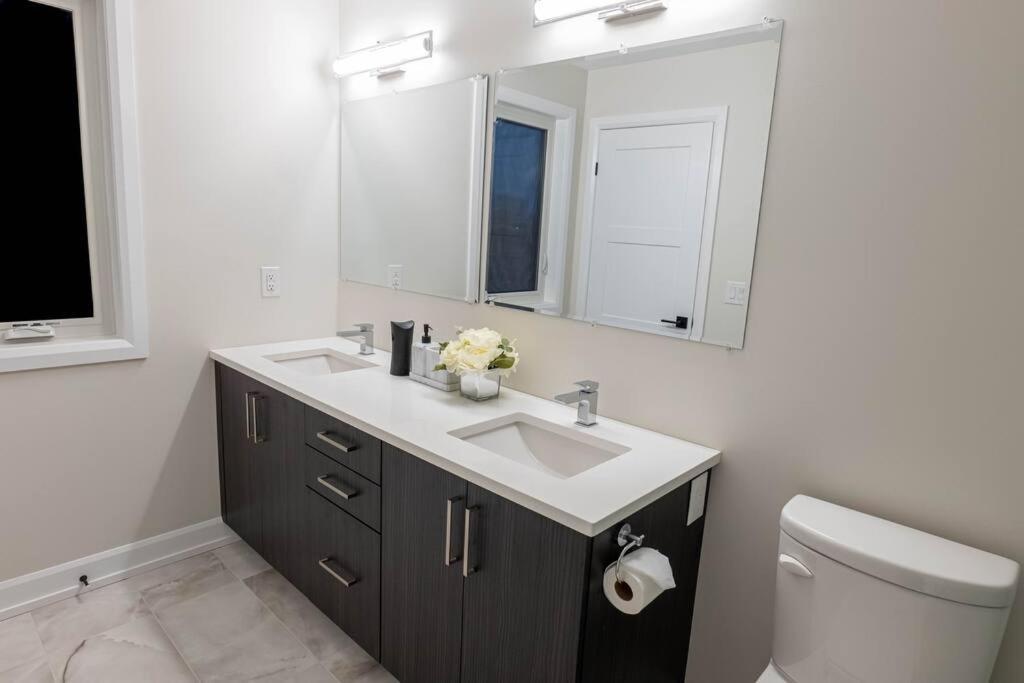 Luxury Niagara 3 Bdr Townhouse /Garage Daire Dış mekan fotoğraf